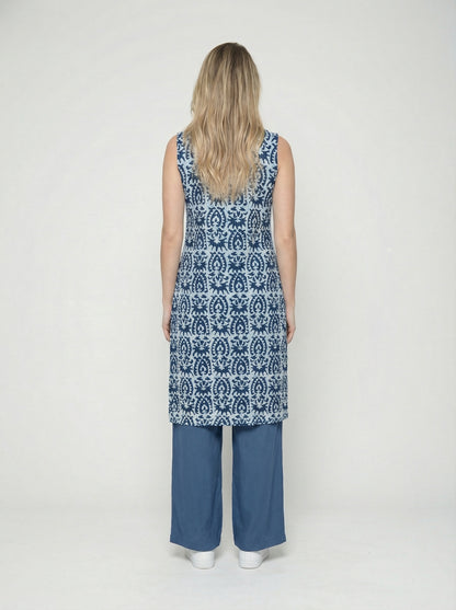 Women’s Batik Kurti – Indigo Tile Sleeveless